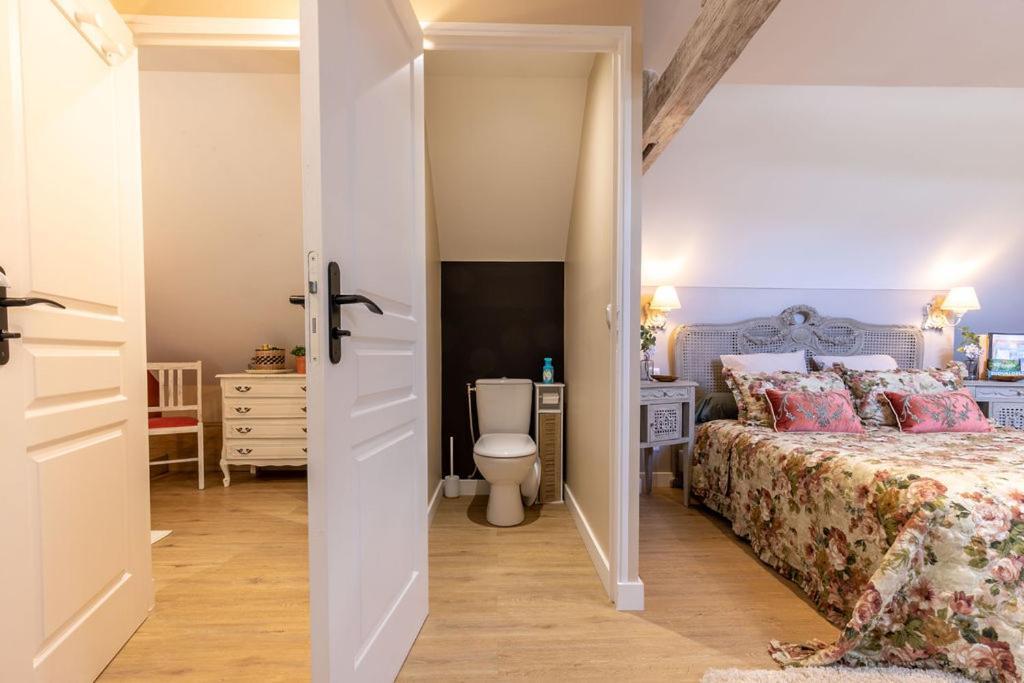 Le Clos Des Roses Chambres Et Tables D Hotes Meusnes Exteriör bild